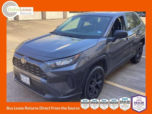 2022 Toyota RAV4 LE