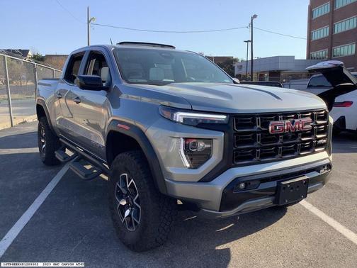 2023 GMC Canyon AT4X