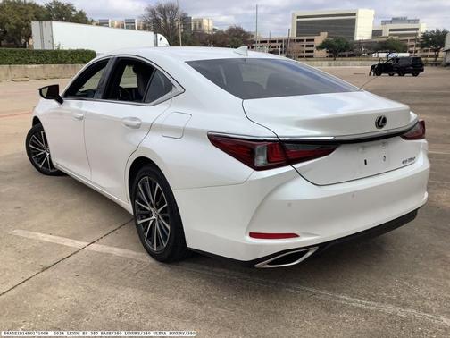 2024 Lexus ES 350 