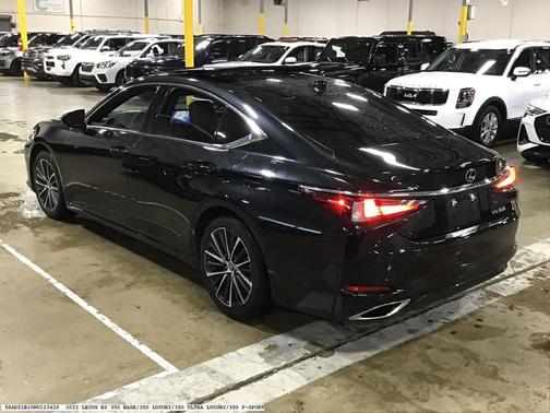 2022 Lexus ES 350 Base