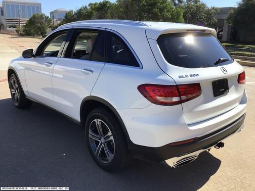 2017 Mercedes-Benz GLC 300 Base