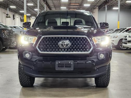 2018 Toyota Tacoma TRD Sport