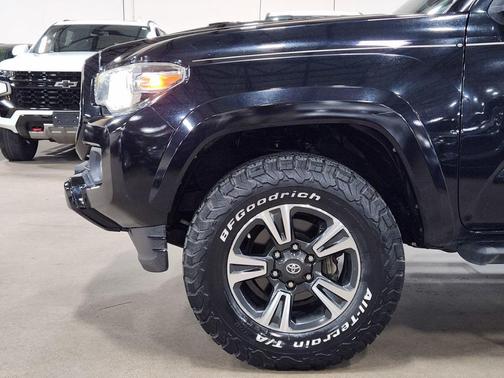 2018 Toyota Tacoma TRD Sport