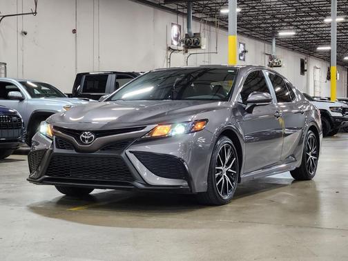 2021 Toyota Camry SE Nightshade