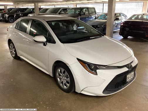 2022 Toyota Corolla LE