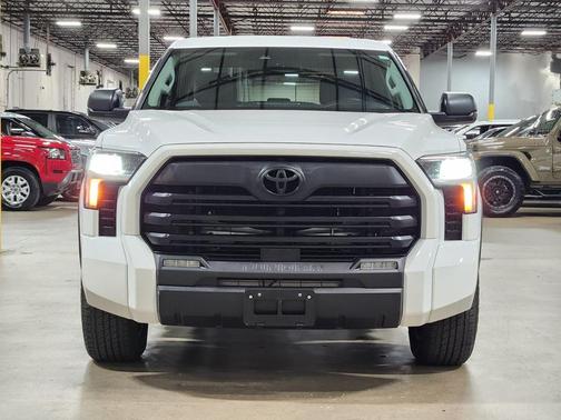 2022 Toyota Tundra SR5