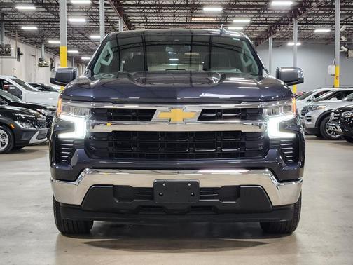 Gray 2023 Chevrolet Silverado 1500 LT