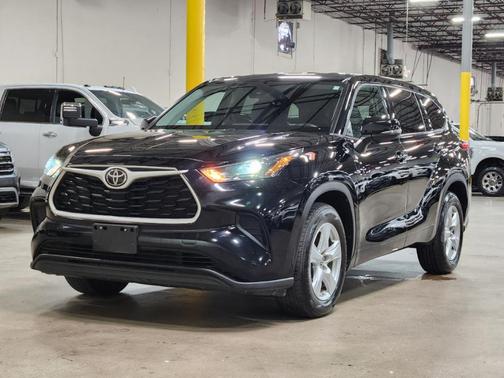 2022 Toyota Highlander L