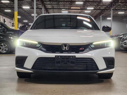 White 2024 Honda Civic Si Base