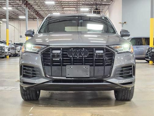 2021 Audi Q7 55 Premium Plus