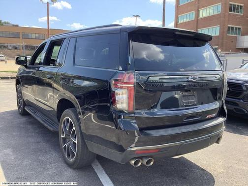 2022 Chevrolet Suburban RST