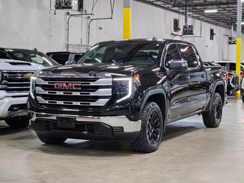 2023 GMC Sierra 1500 SLE