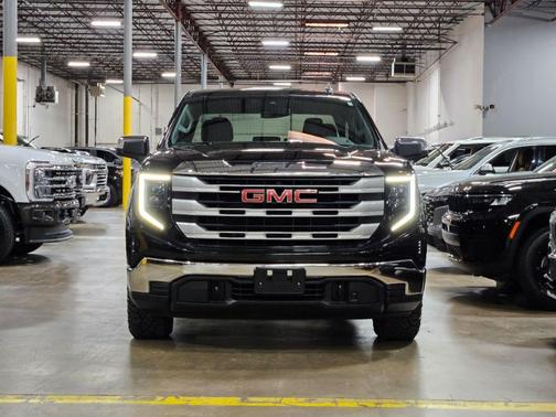 2023 GMC Sierra 1500 SLE
