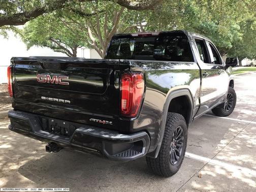 Black 2022 GMC Sierra 1500 AT4X