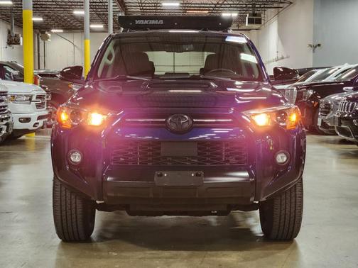 2021 Toyota 4Runner Venture