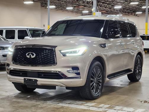 2024 INFINITI QX80 SENSORY
