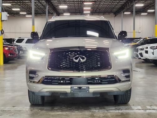 2024 INFINITI QX80 SENSORY