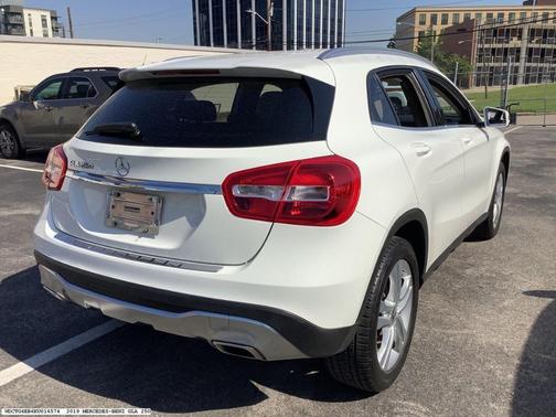 2019 Mercedes-Benz GLA 250 Base