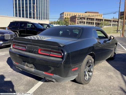 2020 Dodge Challenger SXT
