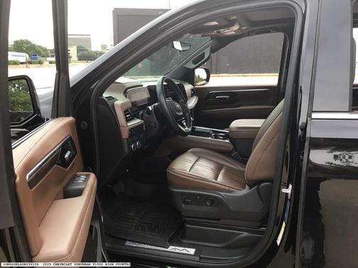 Black 2025 Chevrolet Suburban High Country