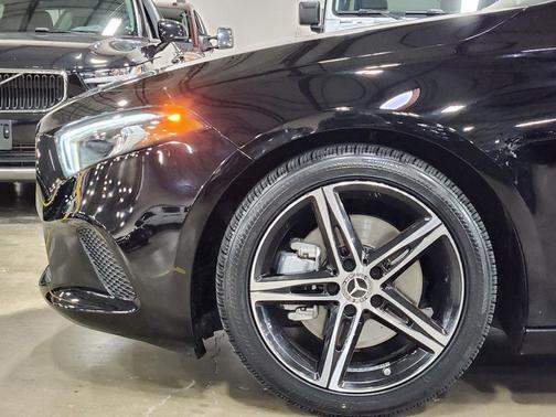 2022 Mercedes-Benz A-Class A 220