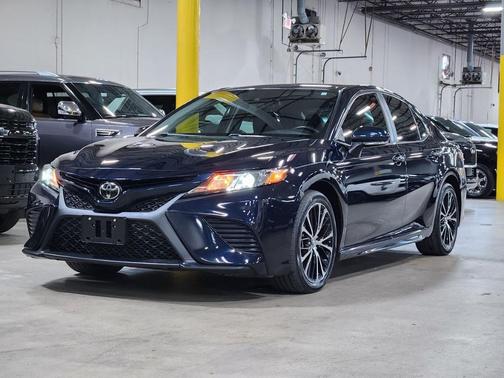 Blue 2020 Toyota Camry SE