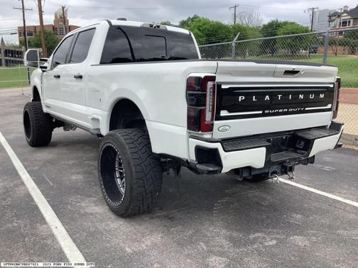 2023 Ford F-250 Platinum