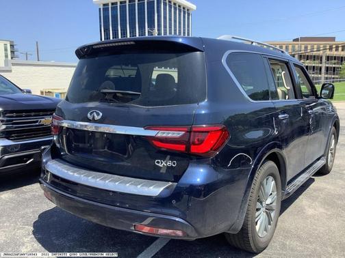 2021 INFINITI QX80 Luxe