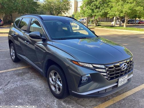 2022 Hyundai TUCSON SEL