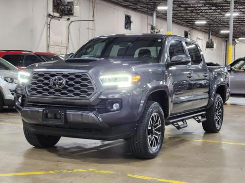 2021 Toyota Tacoma TRD Sport