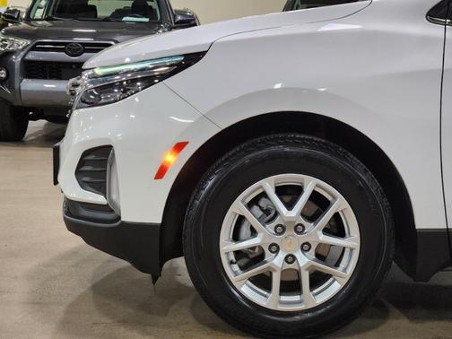 White 2022 Chevrolet Equinox 1LT
