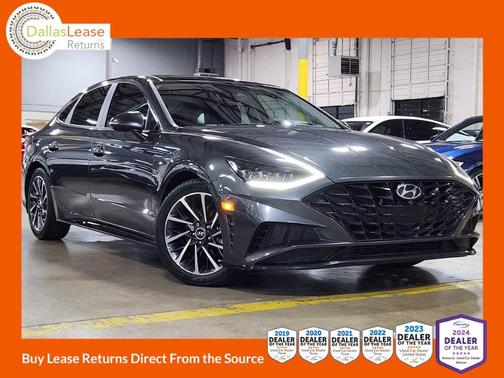 Gray 2022 Hyundai SONATA Limited
