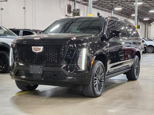 2025 Cadillac Escalade ESV Sport Platinum