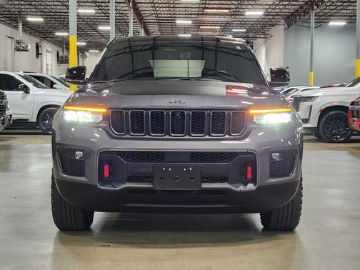 2022 Jeep Grand Cherokee Trailhawk
