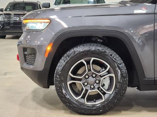 2022 Jeep Grand Cherokee Trailhawk