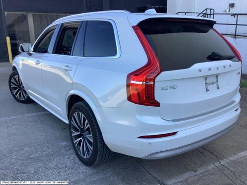 2022 Volvo XC90 T6 Momentum 6 Passenger
