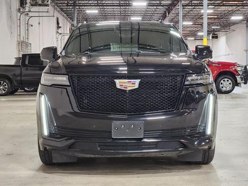 2022 Cadillac Escalade Sport