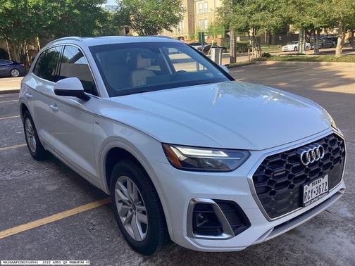 2022 Audi Q5 45 S line quattro Premium