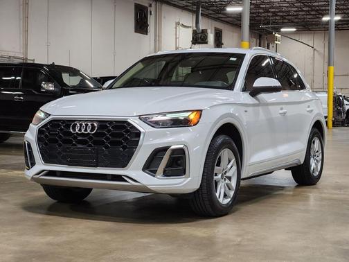 2022 Audi Q5 45 S line quattro Premium