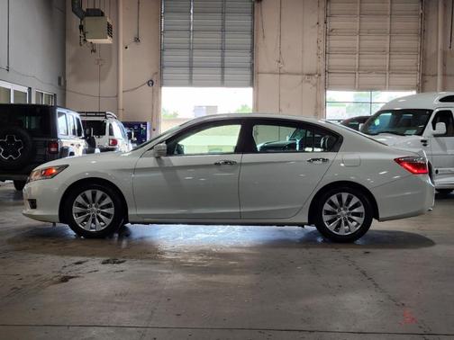 White 2013 Honda Accord EX-L