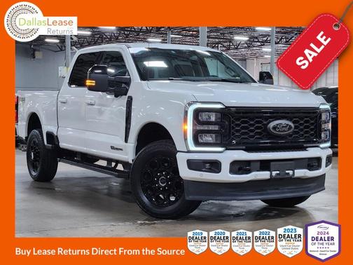 White 2025 Ford F-250 Lariat