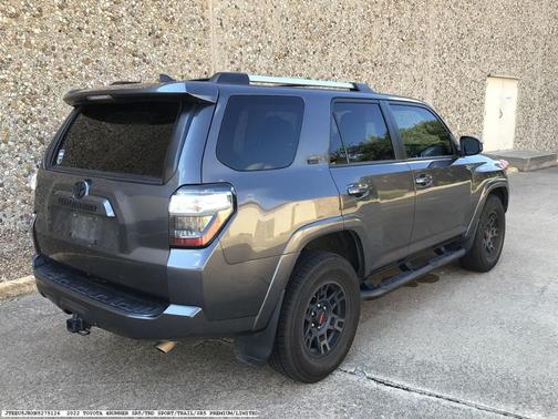 2022 Toyota 4Runner SR5