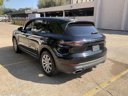 2019 Porsche Cayenne Base