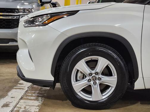 2020 Toyota Highlander L
