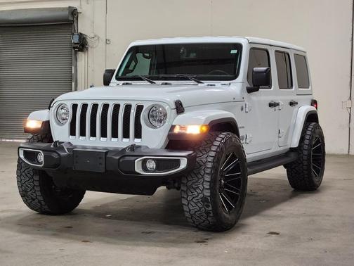 2023 Jeep Wrangler Sahara
