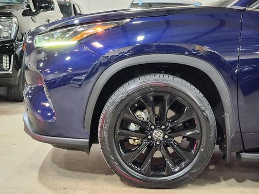 2021 Toyota Highlander Hybrid Limited