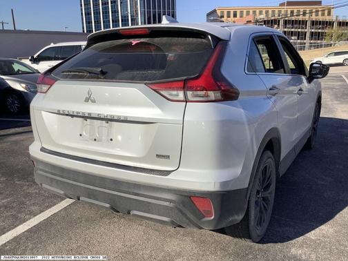 2022 Mitsubishi Eclipse Cross LE