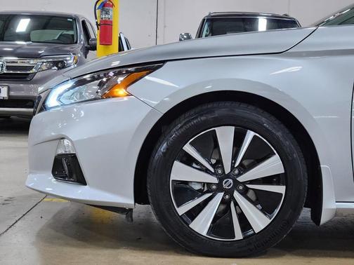 2021 Nissan Altima 2.5 SL