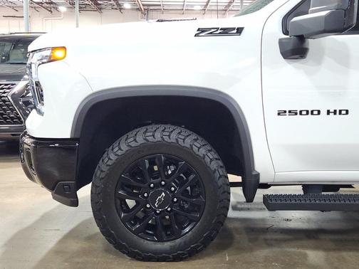 2025 Chevrolet Silverado 2500 LTZ