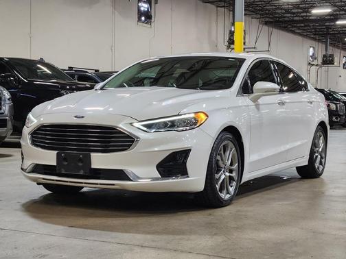2020 Ford Fusion SEL